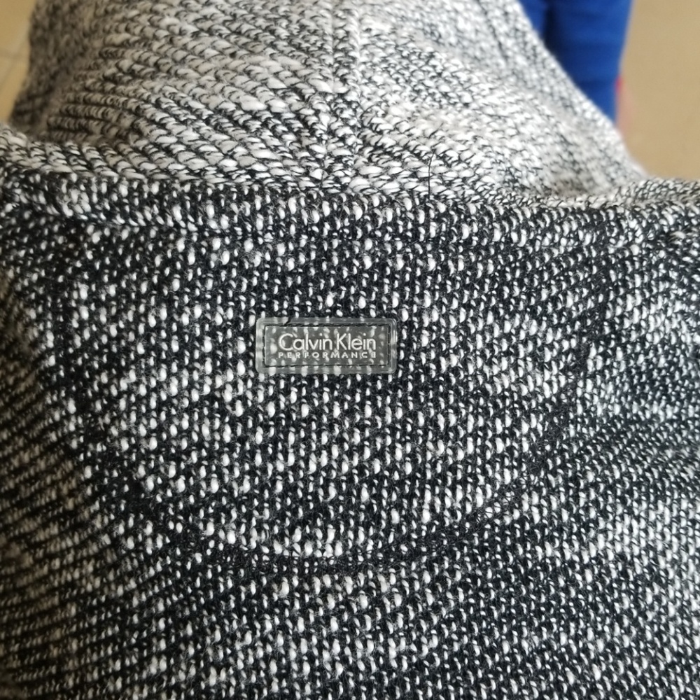 Calvin Klein Performance Pullover - image 7